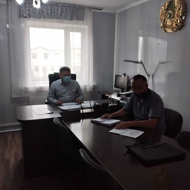 ♿«Тарбағатай - Адалдық алаңы» жобалық кеңсесі жетекшісінің міндетін атқарушы Абдилбаев Нуртас Турысбекович аудандық жұмыспен орталығына барып, мүмкіндігі шектеулі жандарға қолайлы орта қалыптастыру бойынша мемлекеттік мекемелерде атқарылған шараларға мониторинг жүргізді.