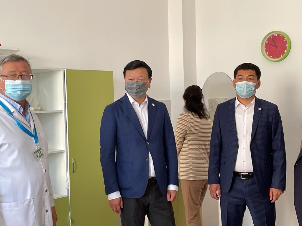 А.Цой Ақтөбе облысындағы дәрігерлік амбулаторияларға барды