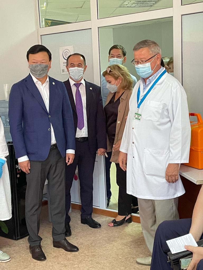 А.Цой посетил сельскую врачебную амбулаторию в Актюбинской области