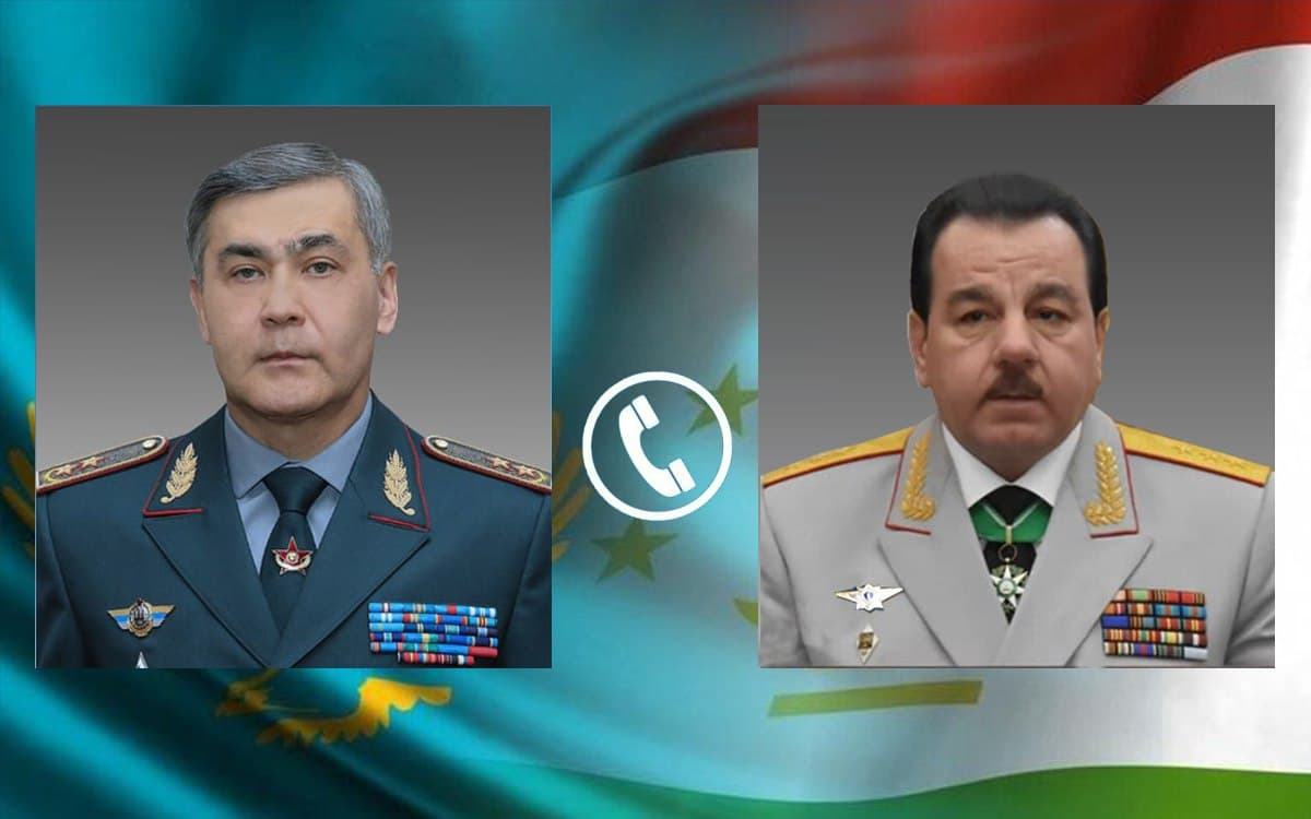 Состоялся телефонный разговор между министрами обороны Казахстана и Таджикистана
