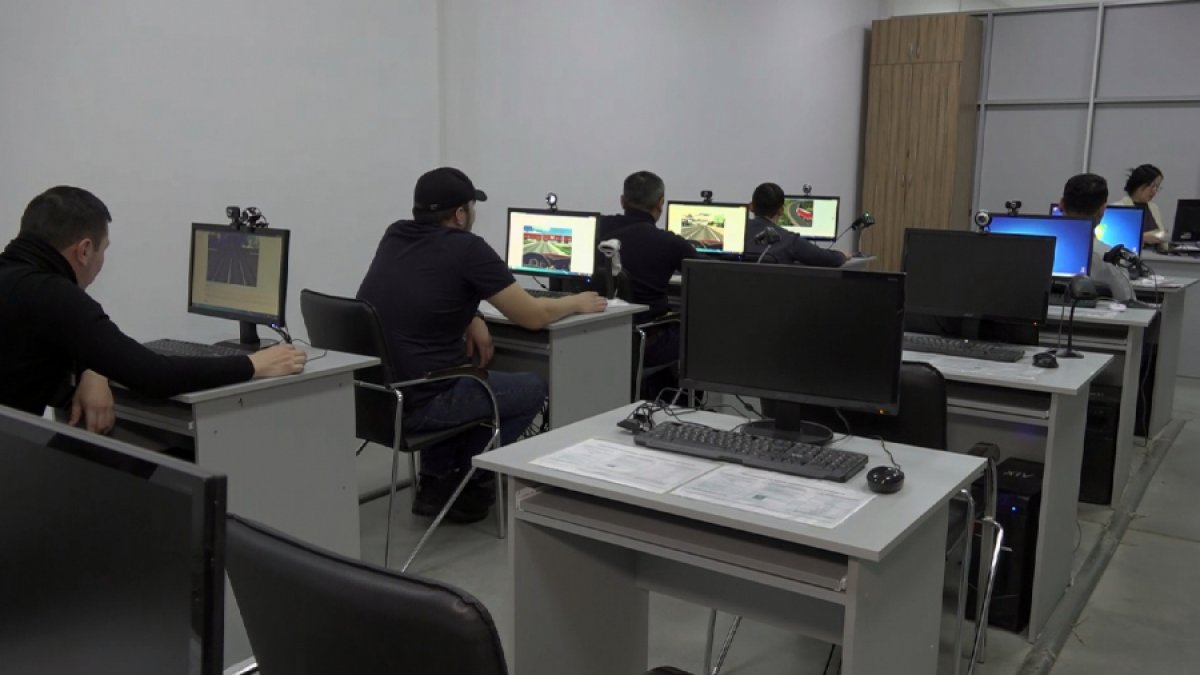 UStudy жүргізуші куәлігін алу үшін тапсырылатын емтихан барысының ашықтығын арттырады