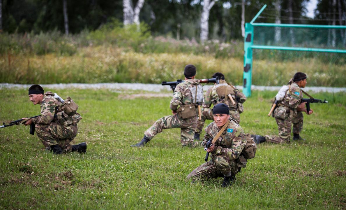 Соперники состязаются