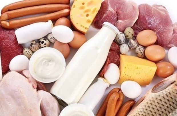 Фитинг бөлмесіндегі онлайн порно видео Әйелдердің үстемдігі туралы порно көру