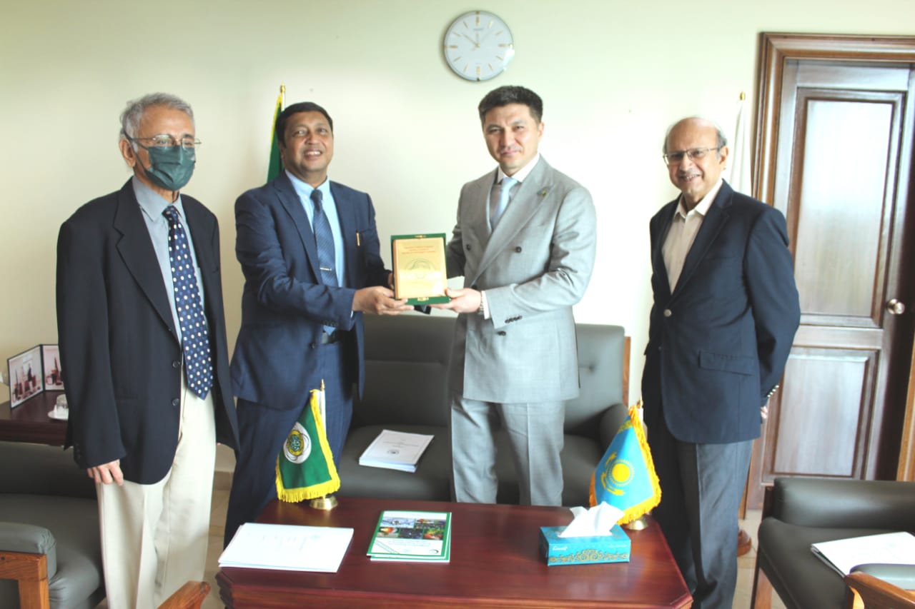Ambassador of Kazakhstan to Pakistan H.E. Mr. Yerzhan Kistafin visited COMSTECH, where he met with Coordinator General Prof. Dr. Muhammad Iqbal Choudhary
