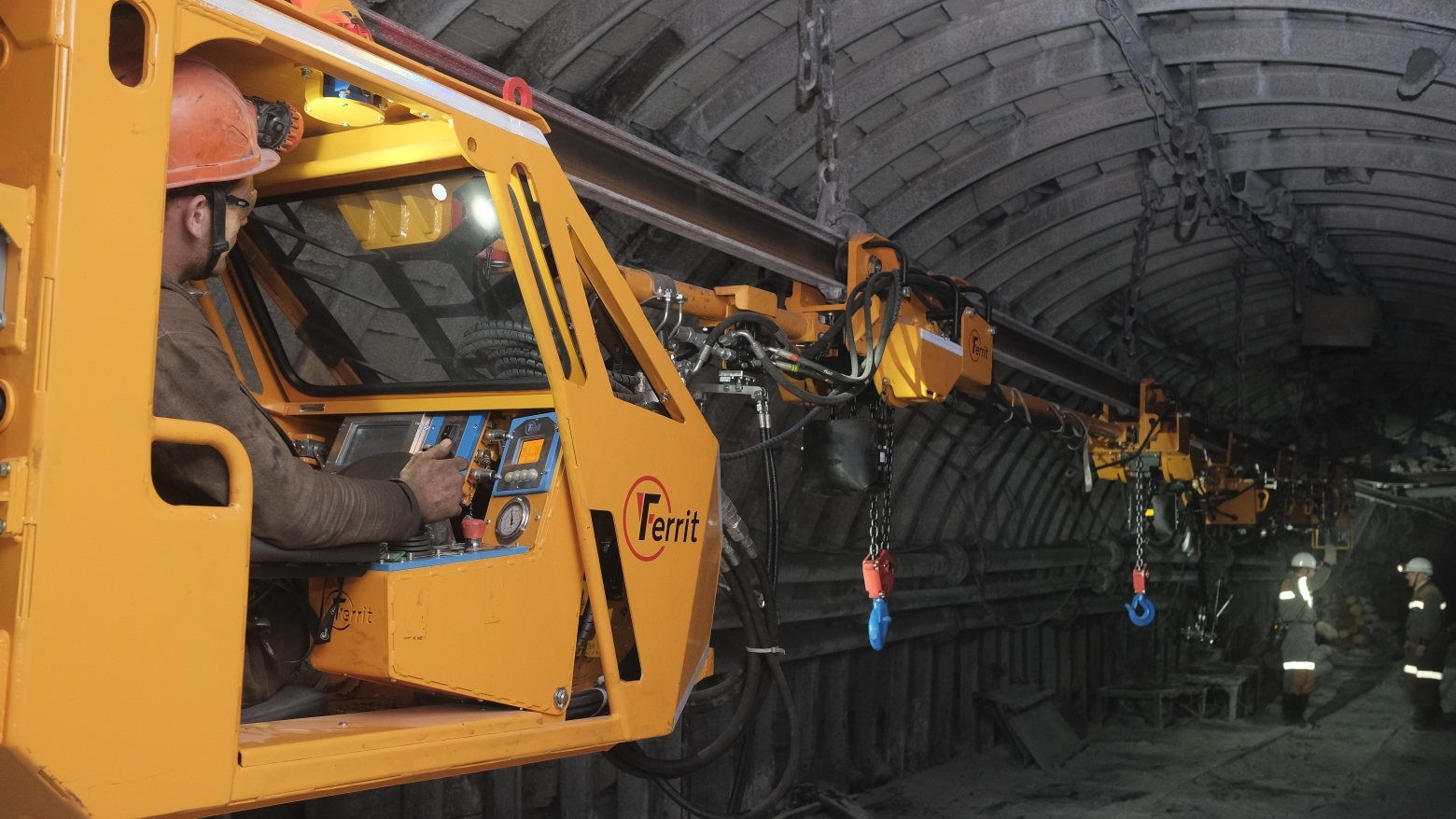 На карагандинских шахтах обновили подземный транспортный парк