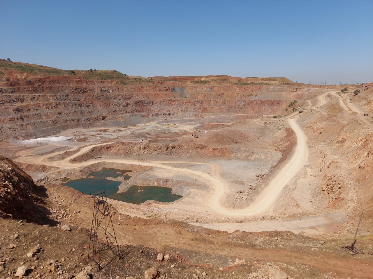 Онлайн порно: жігіт бұлшық ет әйелді трахает Үлкен кеуде, большой жопа, орысша балағат порно