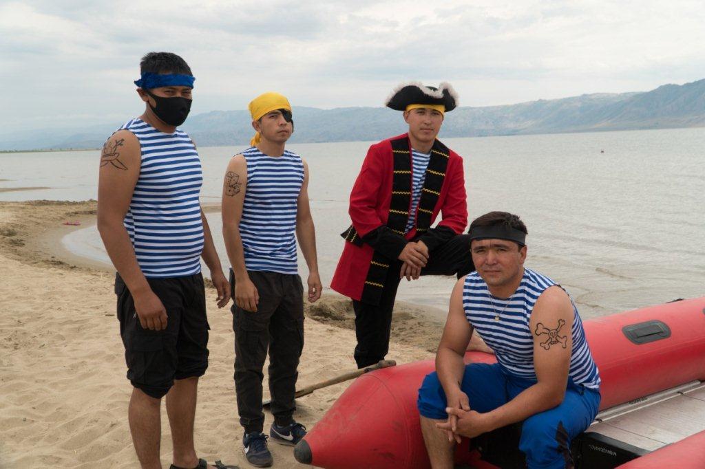 Пираты захватили Самарское побережье Кокпектинского района