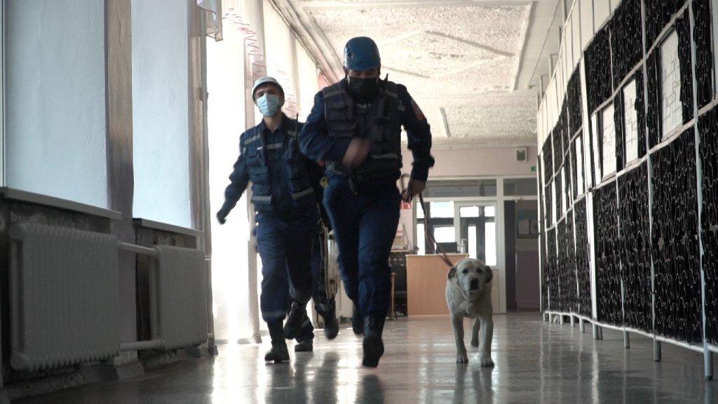Құтқарушылар мектептерде жаттығулар ұйымдастырады ​ ​ ​