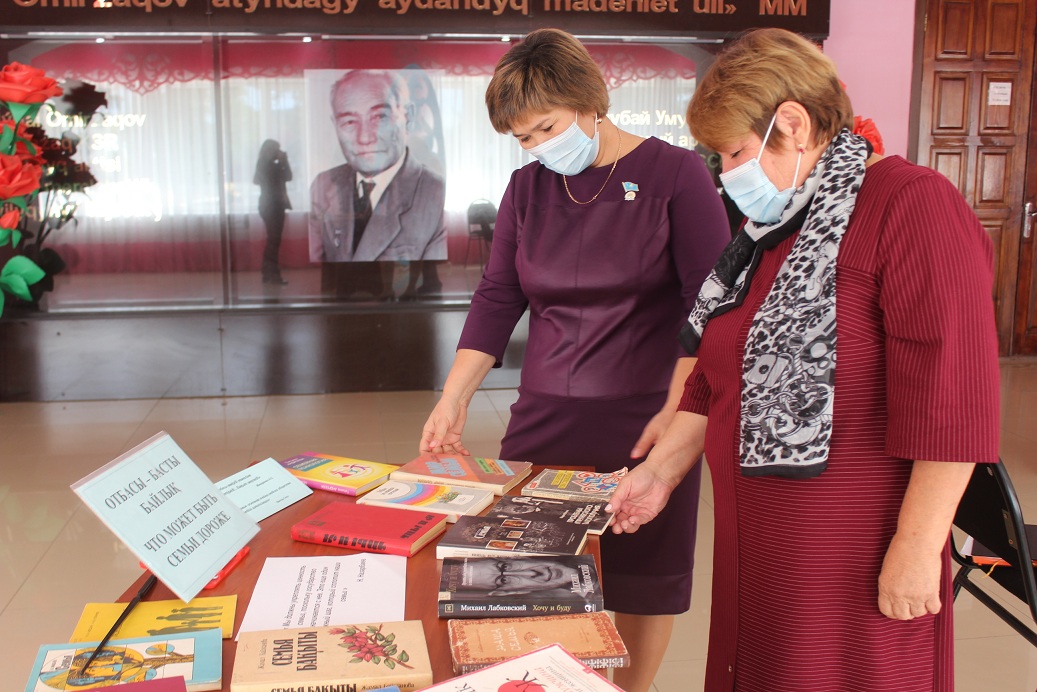 Лютугинде секс іздейтін әйелдер