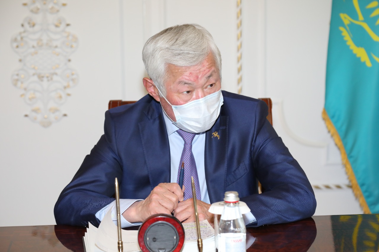 Аким области встретился с Чрезвычайным и Полномочным Послом РК в Кыргызстане