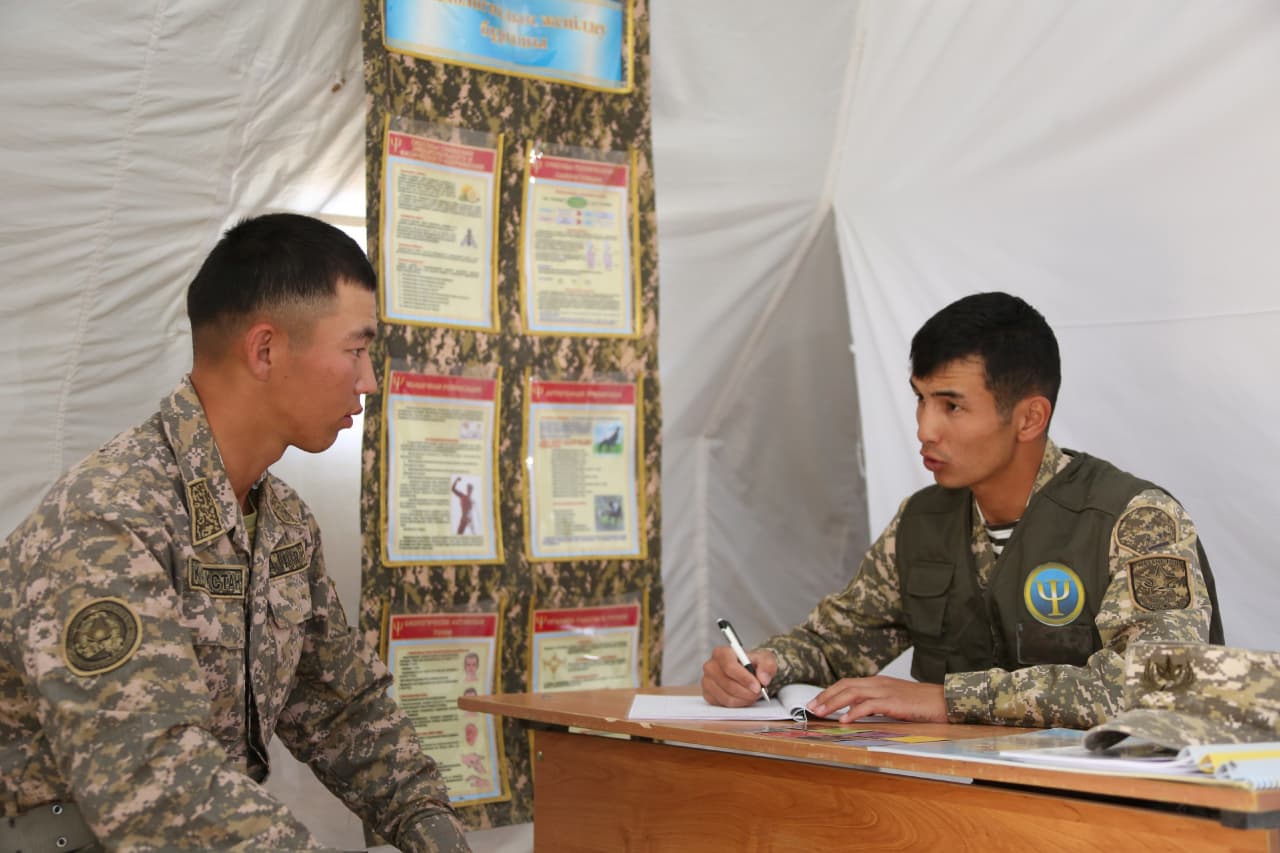 Мероприятия морально-психологического обеспечения проводятся с военнослужащими на полигонах