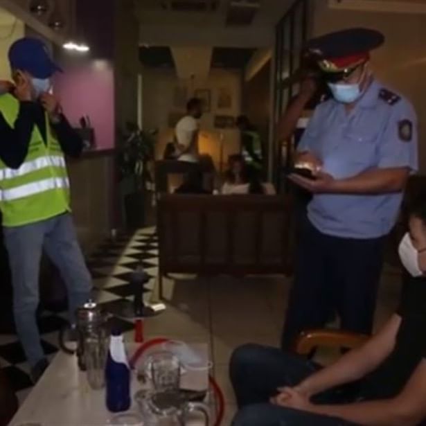 Ретро секс карталары