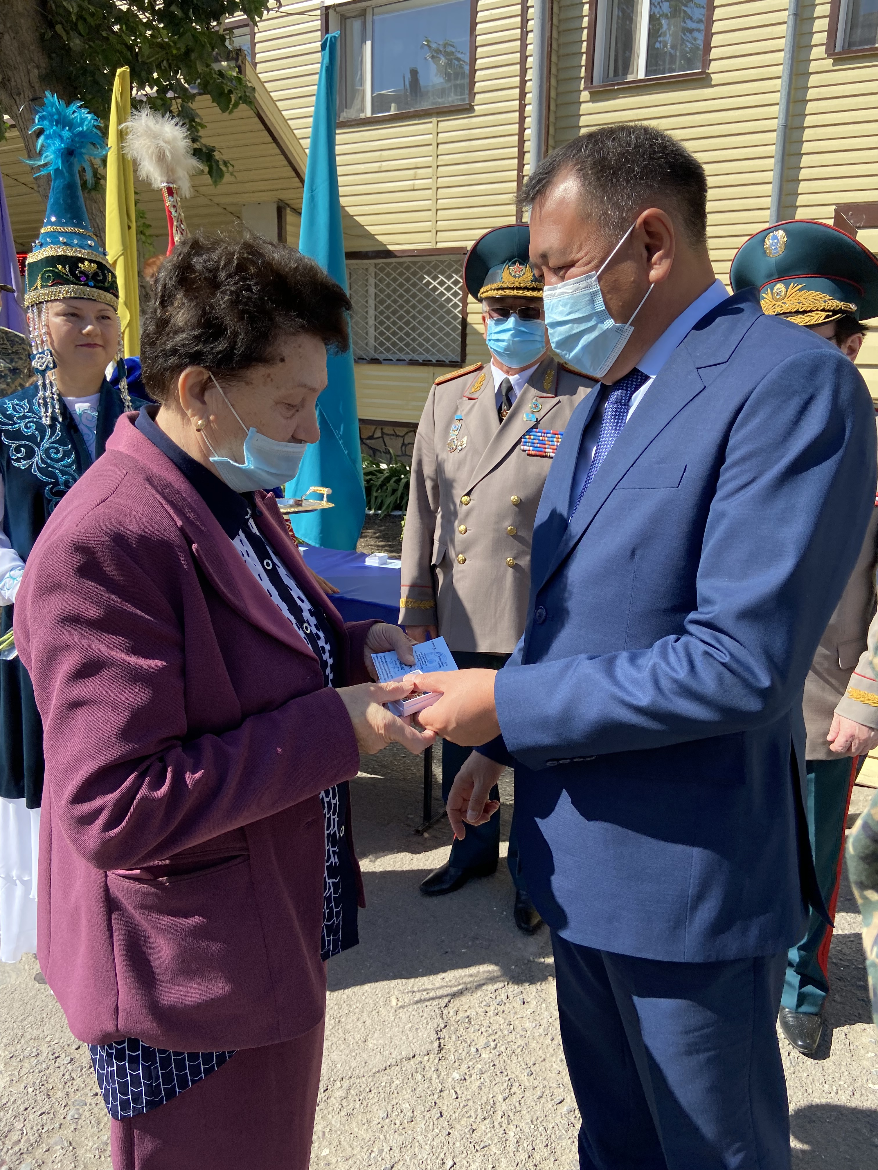 Первый вице-министр по чрезвычайным ситуациям Республики Казахстан посетил  воинскую часть 52859