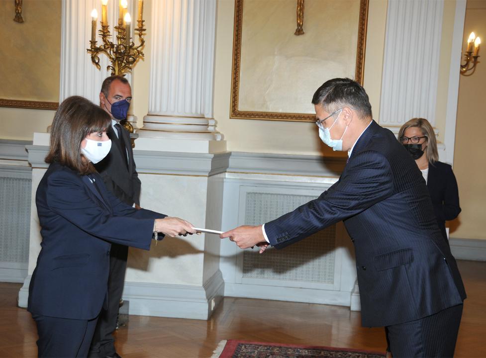 Ambassador of Kazakhstan Presents Credentials to President of Greece