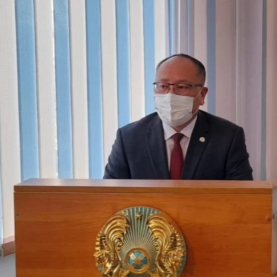 АУДАН ӘКІМІ ПОЛИЦИЯ ҚЫЗМЕТКЕРЛЕРІМЕН КЕЗДЕСТІ