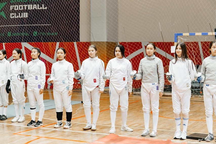 В столице стартовал турнир по фехтованию «Астана қылышы», приуроченный ко Дню Республики