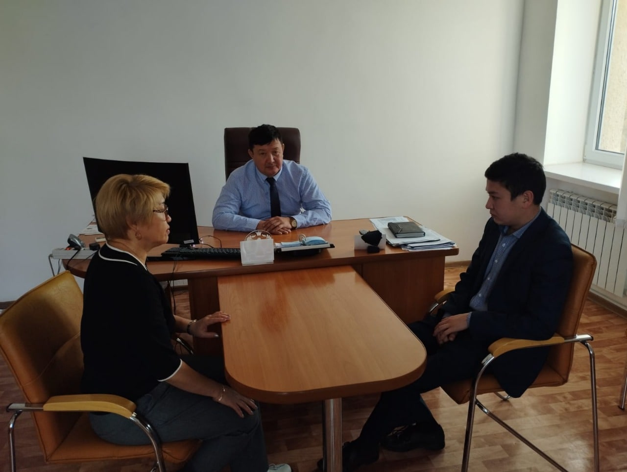 Қамысты ауданы әкімі аппаратының заң бөлімінің бас маманы Артымбаев А.М ...