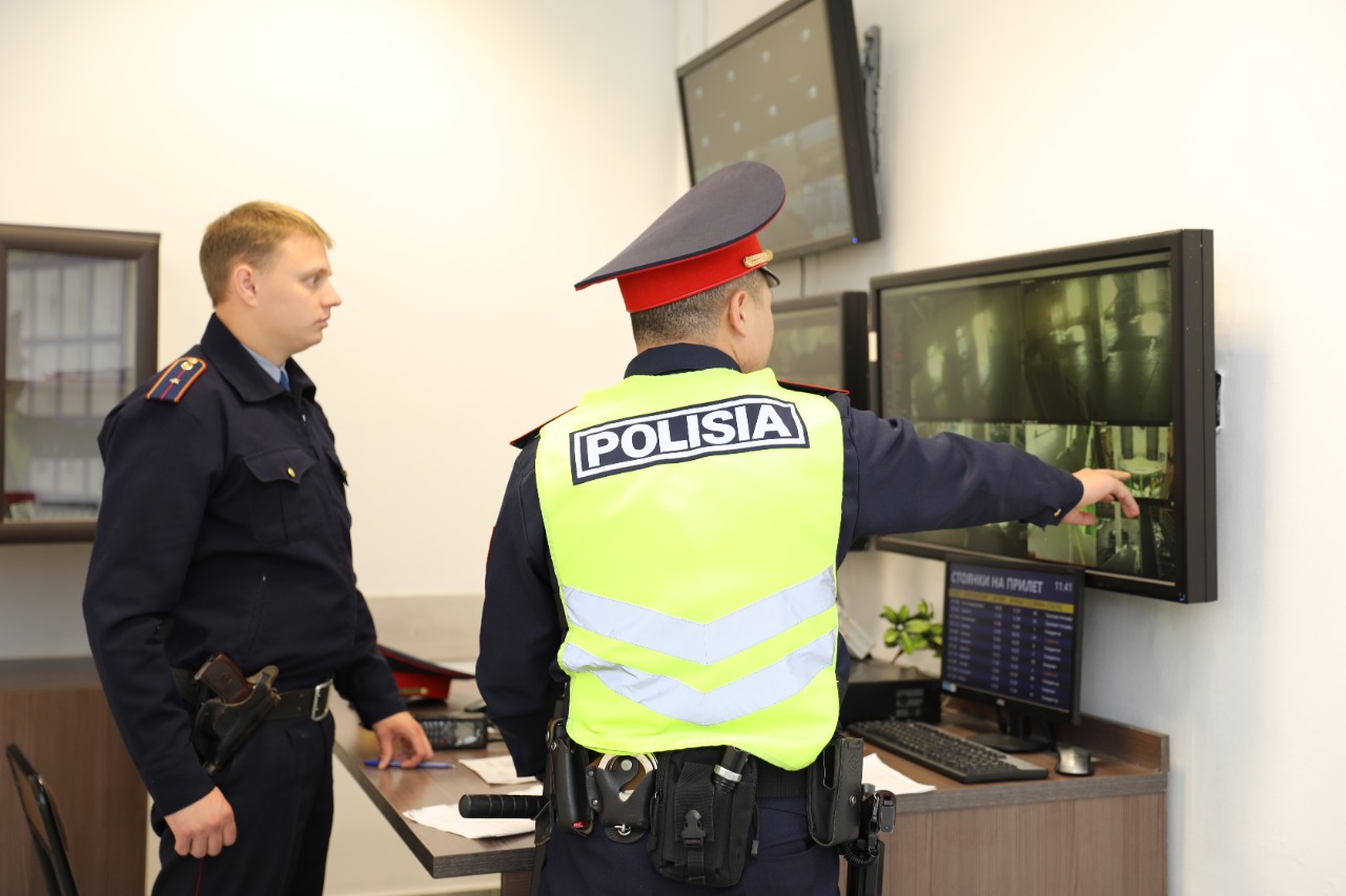 Два иностранца, находившиеся в розыске задержаны в аэропорту Астаны и Алматы