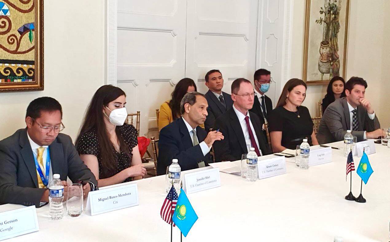 Глава Миннацэкономики РК принимает участие в ежегодных встречах группы Всемирного банка и МВФ