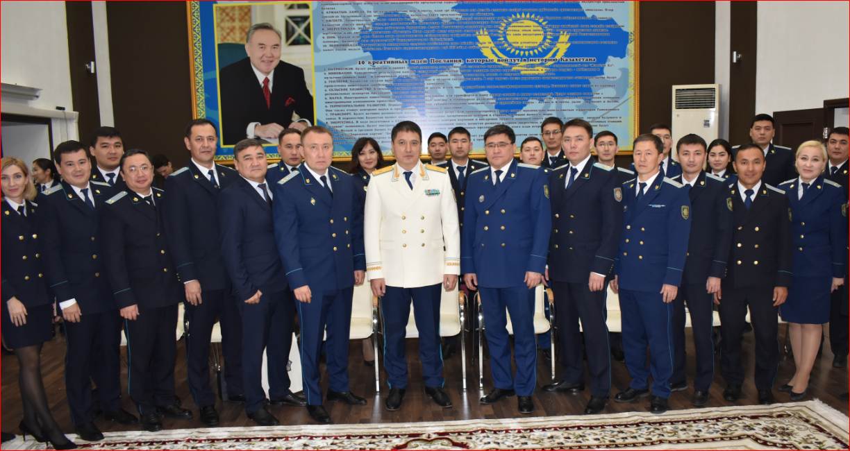 В Карагандинской областной прокуратуре состоялось торжественное мероприятие,посвященное Дню Республики
