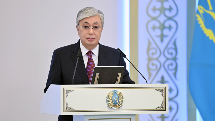Президент Қасым-Жомарт Тоқаевтың мемлекеттік наградалар мен сыйлықтар тапсыруға арналған салтанатты рәсімде сөйлеген сөзі