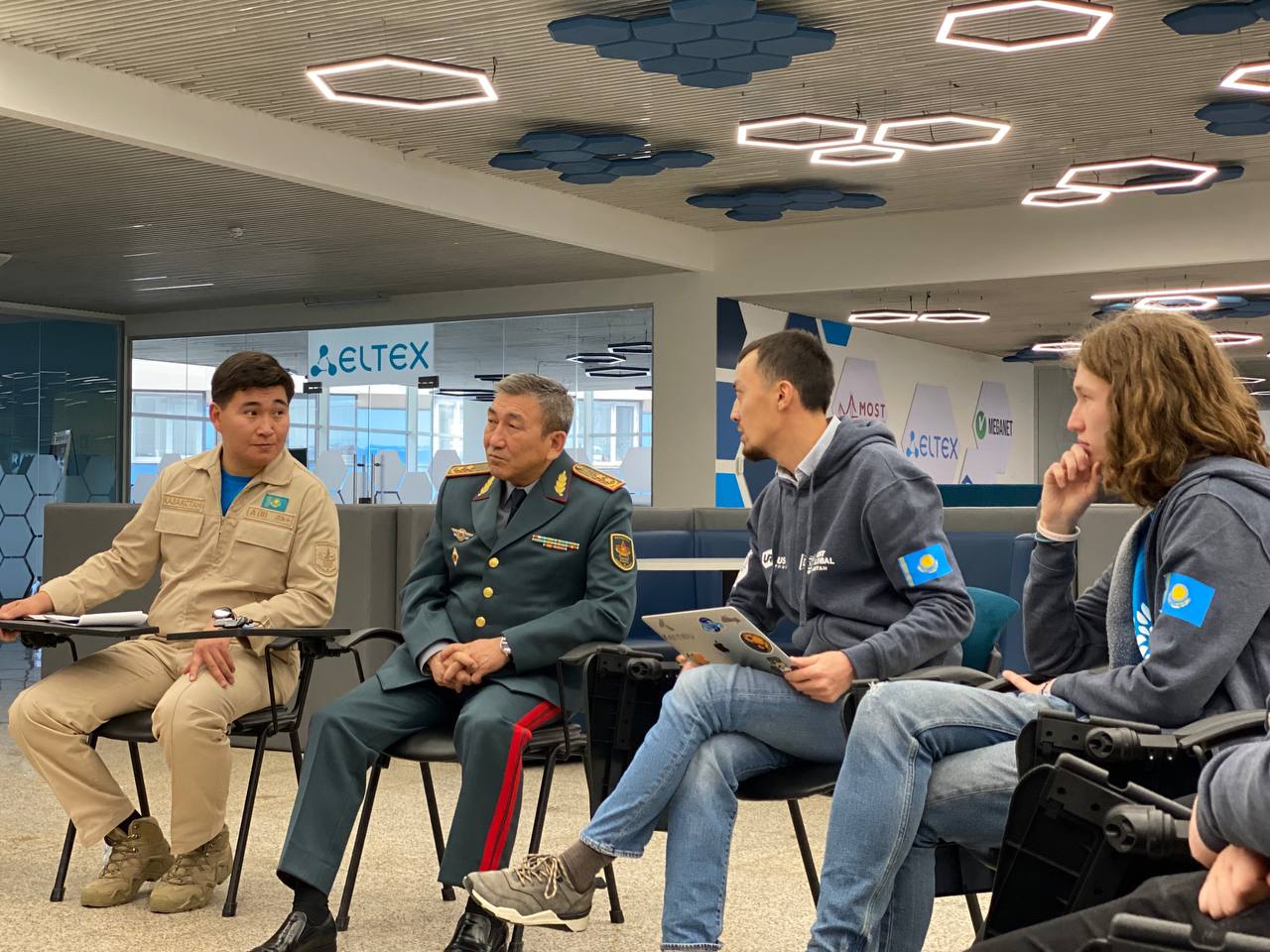 Министерство обороны наградило победителей престижного  чемпионата по робототехнике