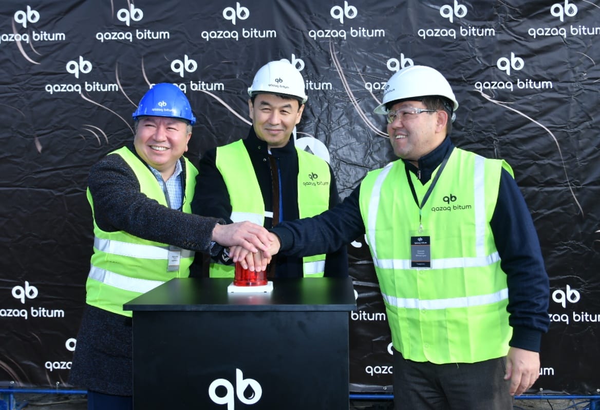 ПРЕДПРИЯТИЕ ПО ПРОИЗВОДСТВУ БИТУМА ЗАПУСТИЛИ В ТУРКЕСТАНСКОЙ ОБЛАСТИ