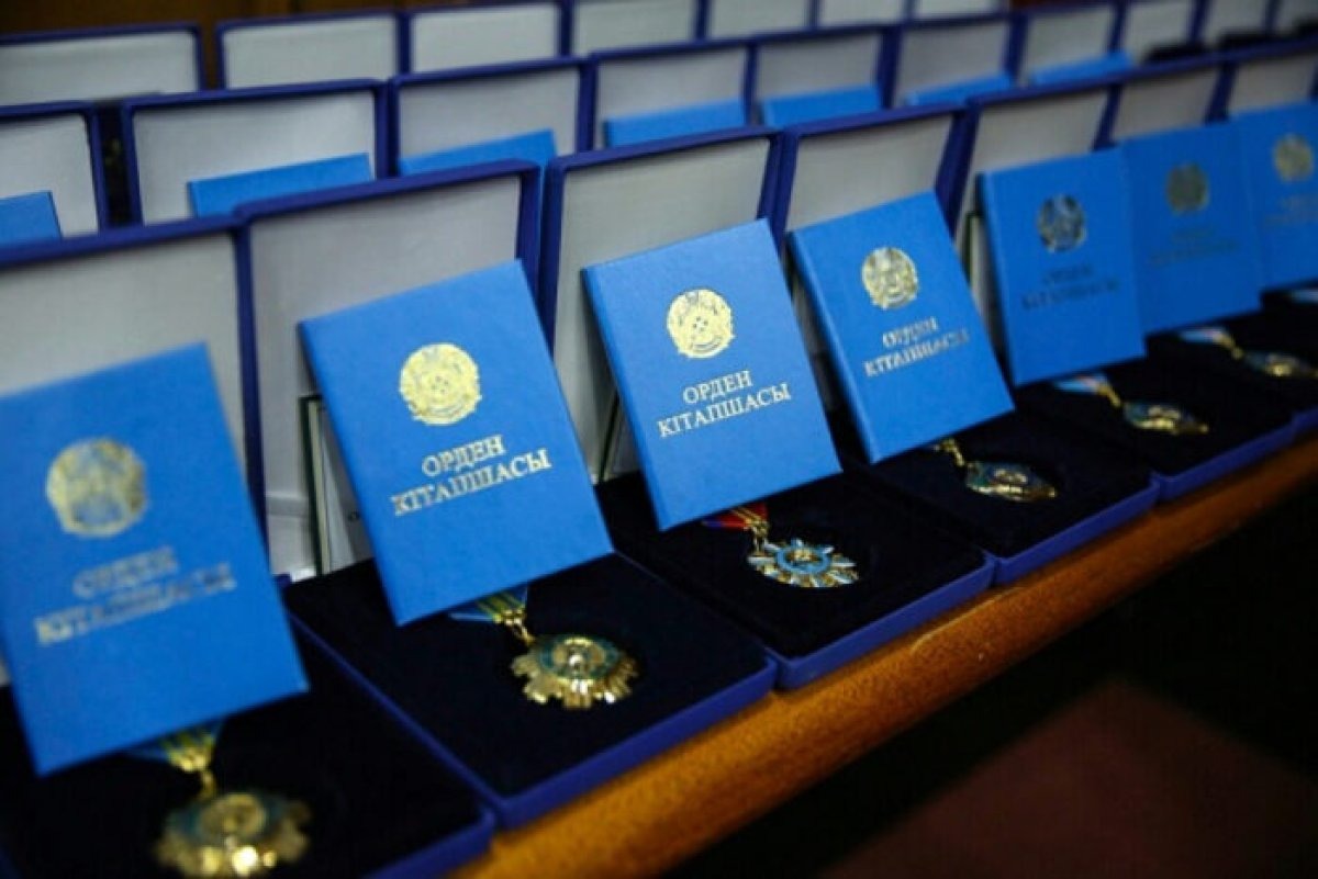 Мемлекет басшысы Қарағанды облысының тұрғындарын ордендер мен медальдармен марапаттады