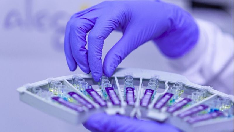 60 казахстанцев заболели коронавирусом за сутки