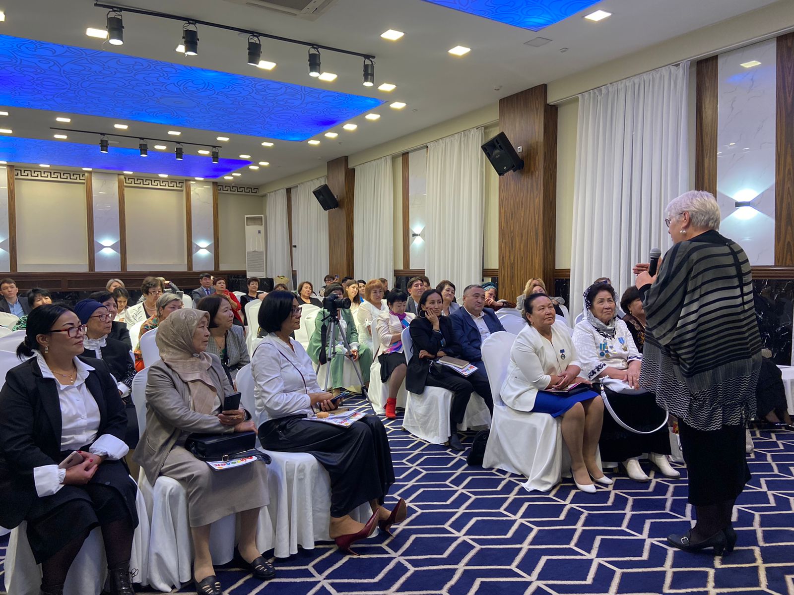 Порно ру моданок