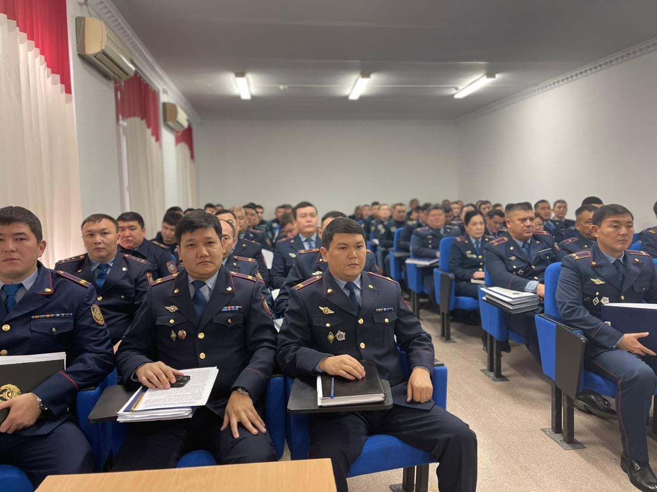 Red Mold телефон секс альбомы бар