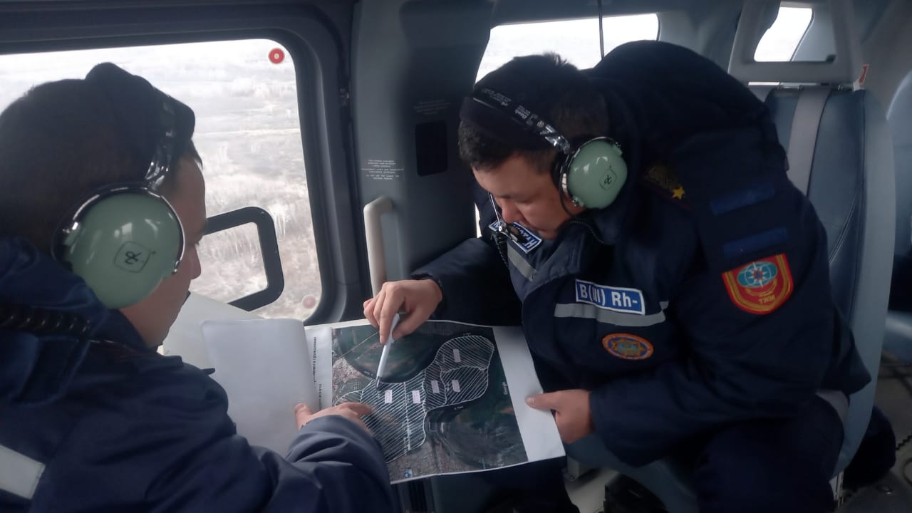 Вертолет Казавиаспас задействован в поисках грибника в Уральске