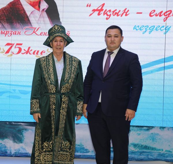 Күйеуімен жыныстық қатынасқа түскен әйел (жеке орысша видео)