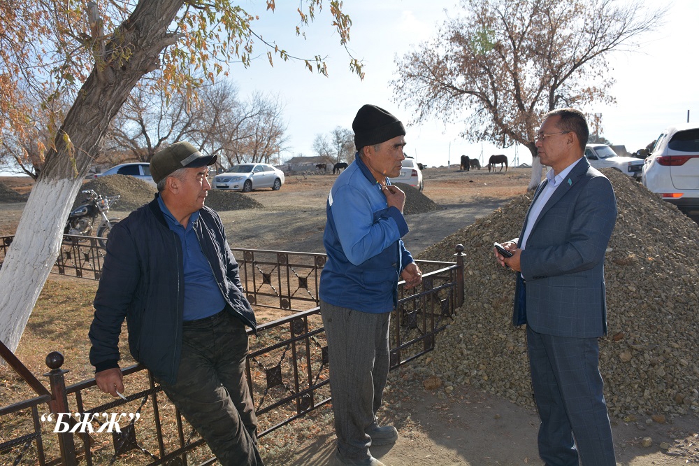 Встреча с жителями села Суыксу