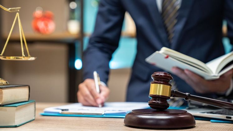 Провела прямой эфир на тему «Актуализация наименований юридических лиц, филиалов и представительств», в ходе которого была представлена разъяснительная информация