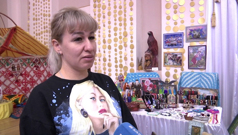 Орыс моншасындағы отбасылық топтық секс