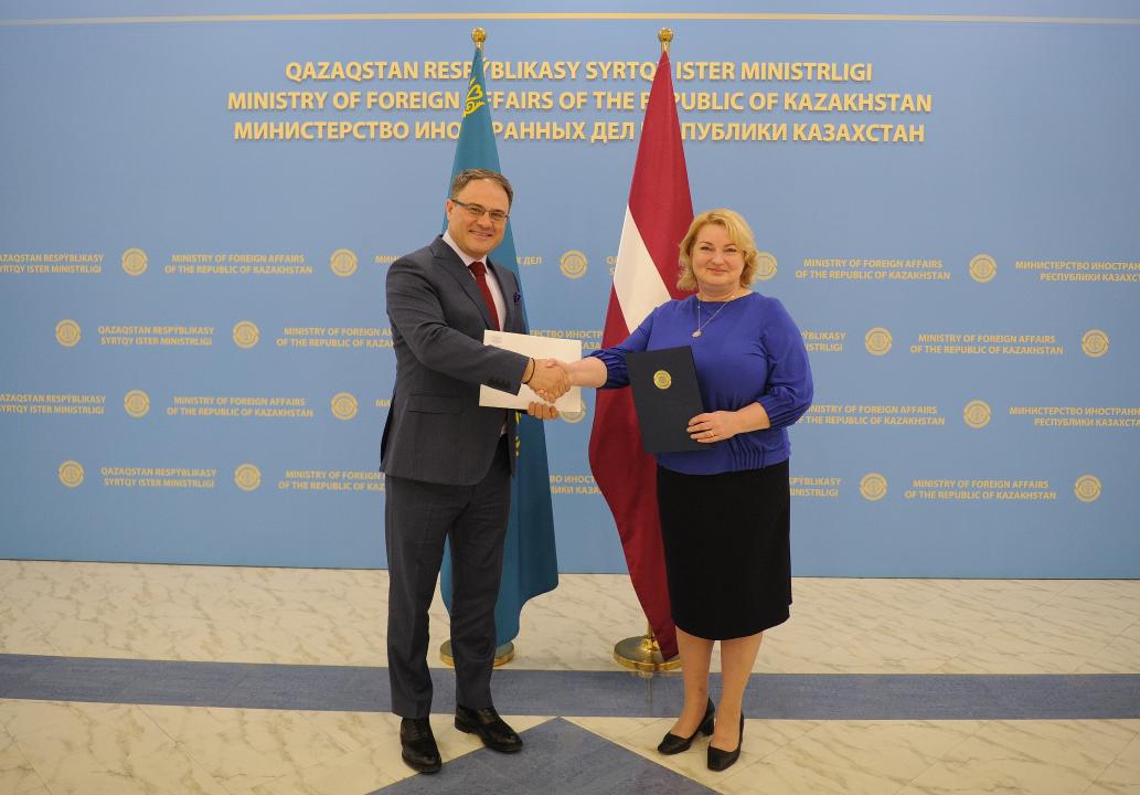 30 gadu auglīga sadarbība starp Kazahstānu un Latviju