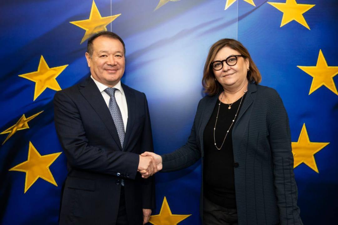 Kazakhstan's Minister held talks in Brussels the EU Commissioner for transport