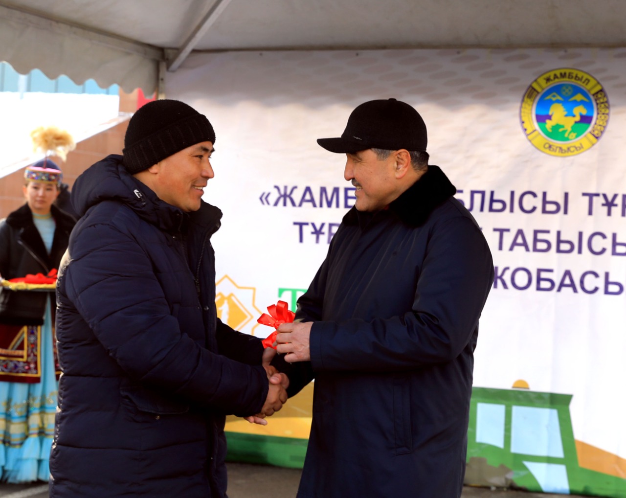 Жамбылдық кооперативтерге жаңа ауыл шаруашылығы техникалары берілді