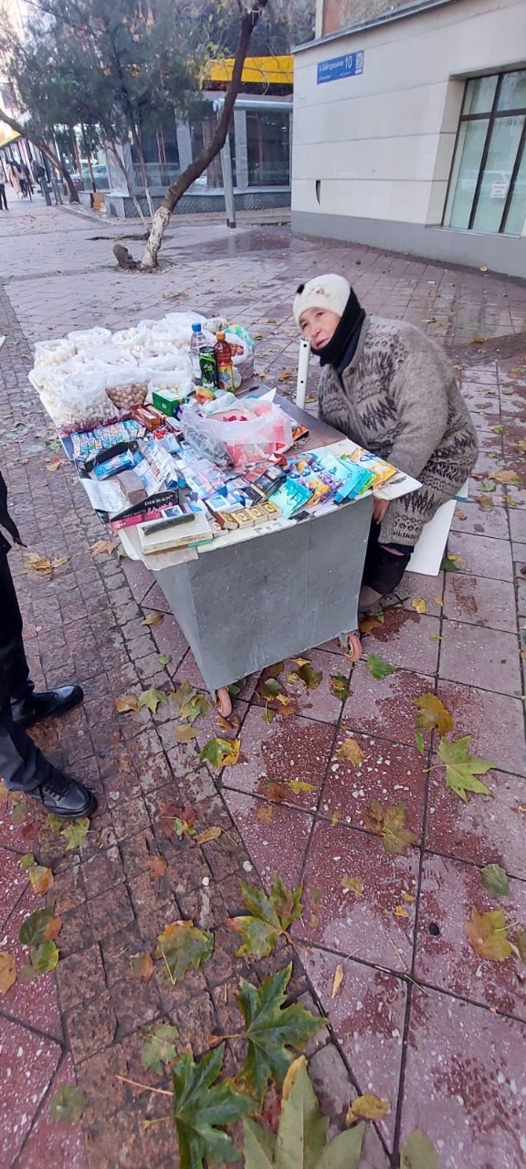 Белгіленген орындардан тыс жерлерде сауда-саттық жасауға тыйым салынған