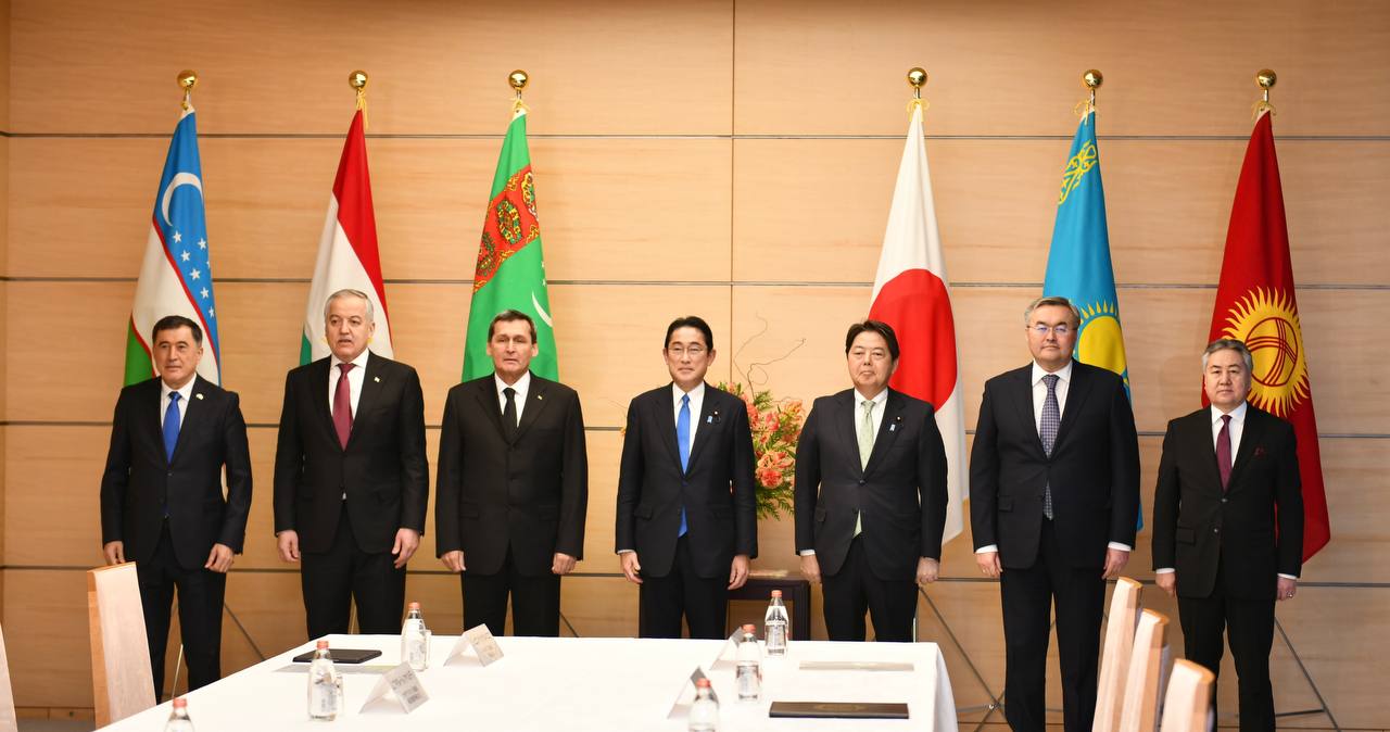 Министр иностранных дел Казахстана прибыл с визитом в Японию