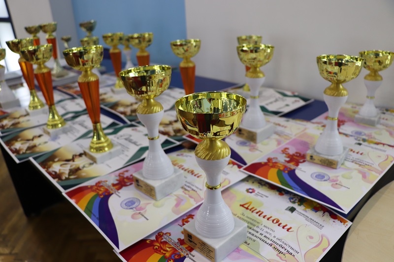 Жеңімпаздарды марапаттау