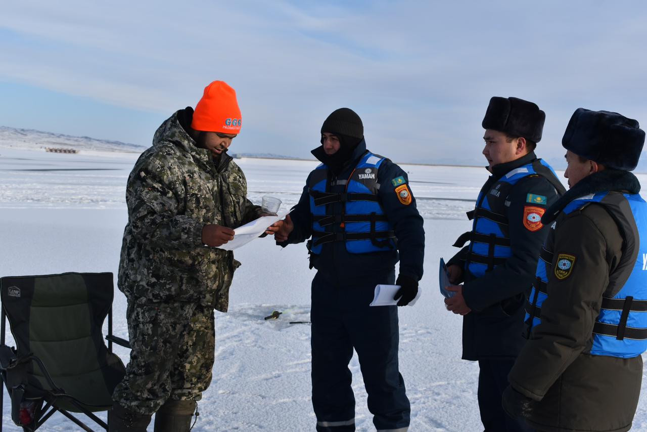 Орыс үйдегі баумен жасалған порно видео Үлкен емізіктердің және клиторлардың фотосуреттері