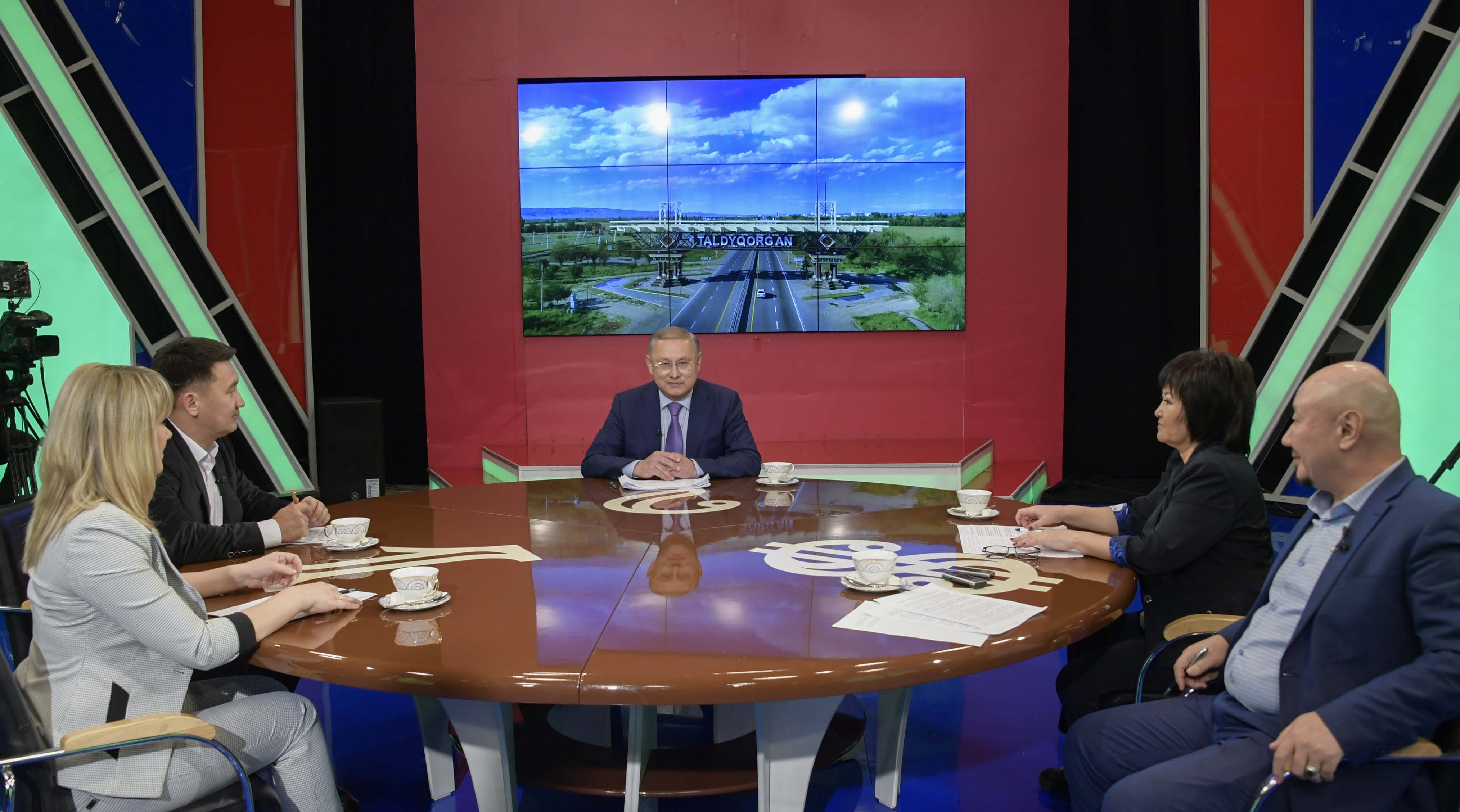 Алаяқ кеше мені жұлып алды