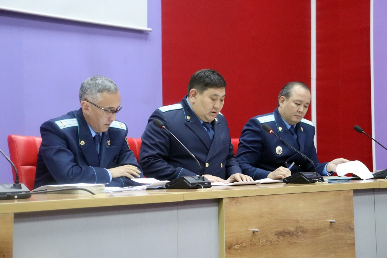 Бастық пен қызметкердің жыныстық қатынасы