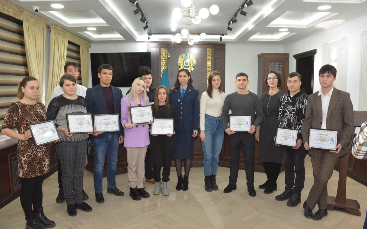 Дүниежүзілік Еріктілер күні!