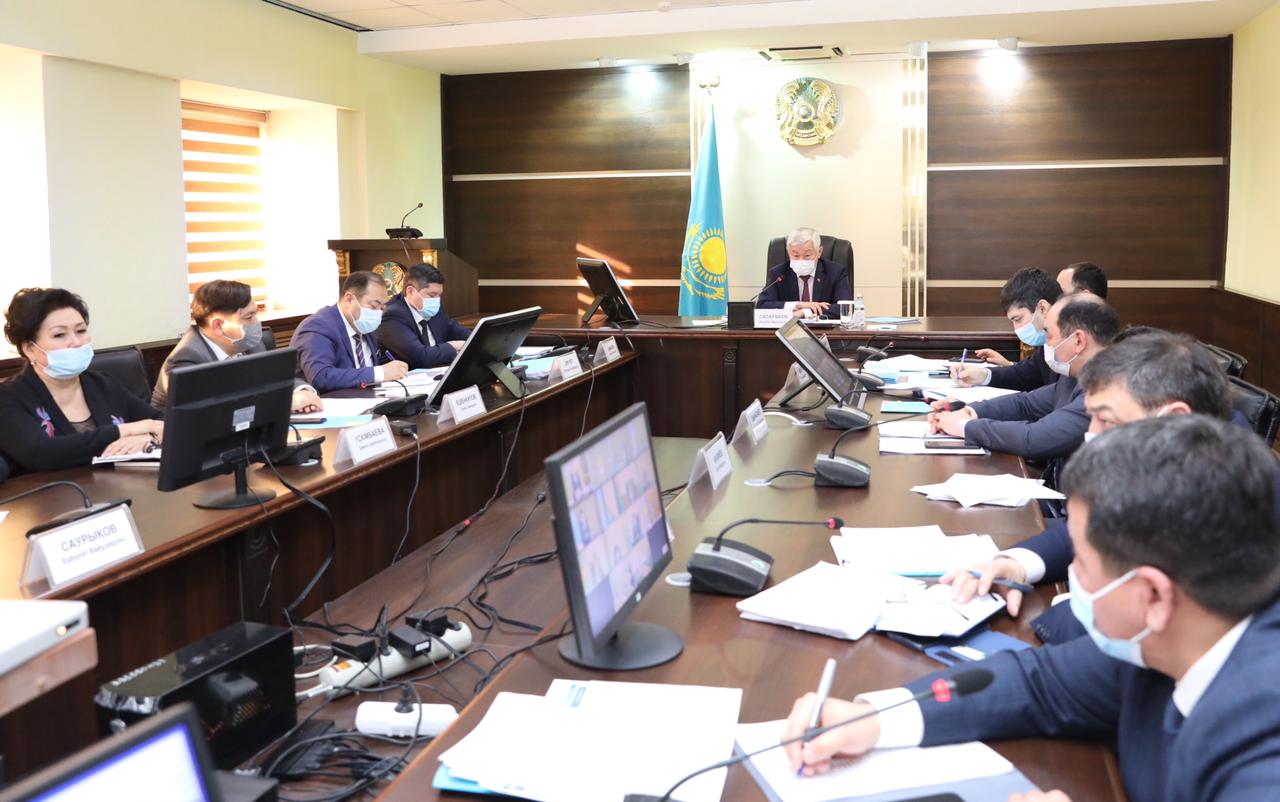 Тұрғындар ыстық сумен үздіксіз қамтылуы керек – Б. Сапарбаев
