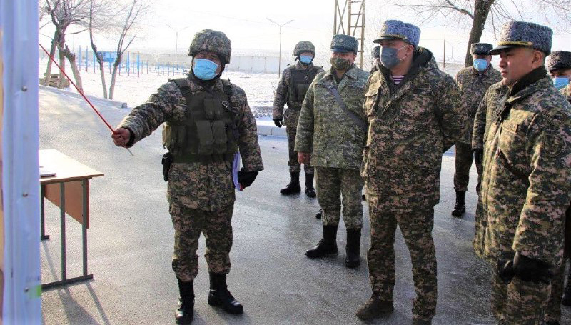 Проверены воинские части и учреждения Алматинского и Капшагайского гарнизонов