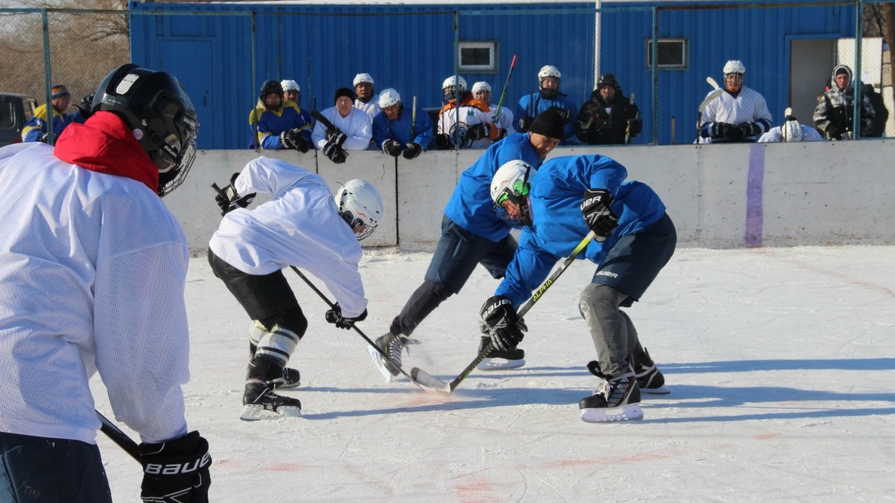 Пионер лагері, алкоголь, темекі шегу, секс