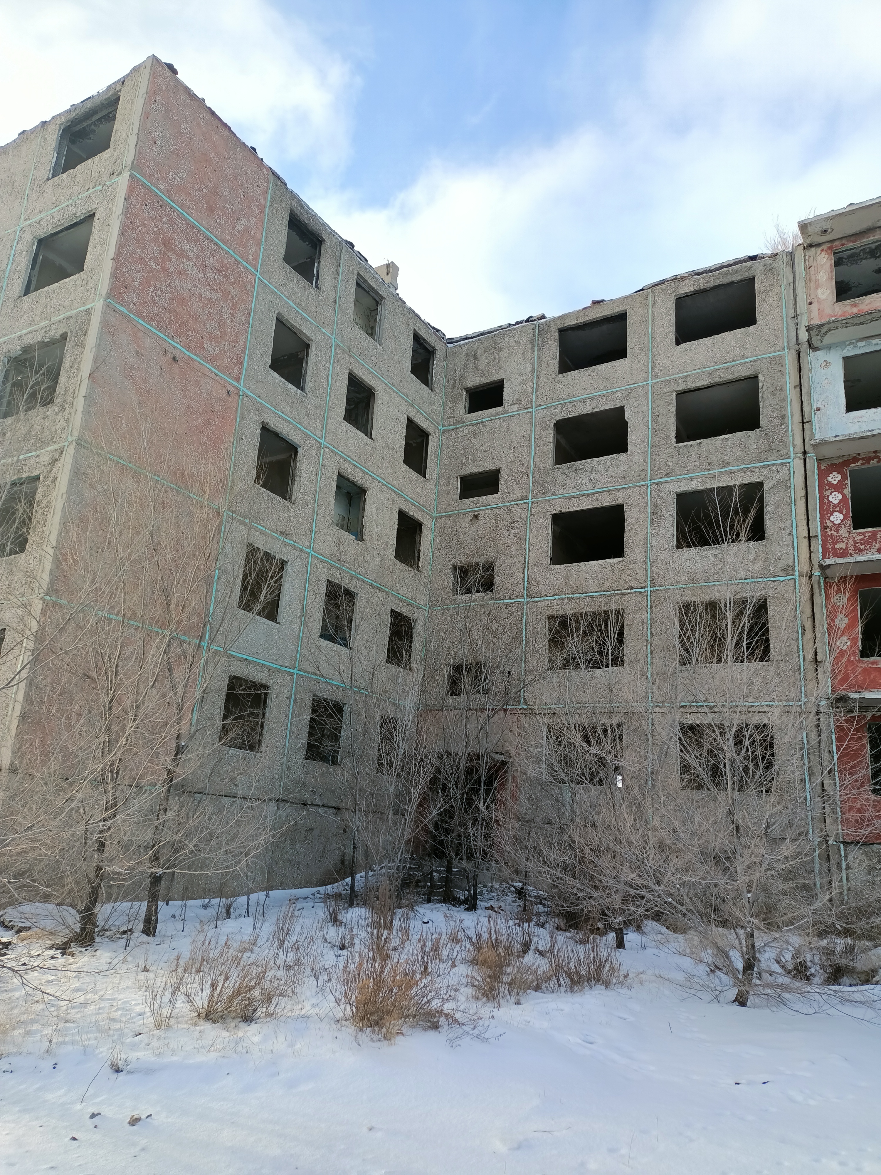Торги по продаже многоквартирного нежилого дома (Сарань, 3 микрорайон, дом 7)